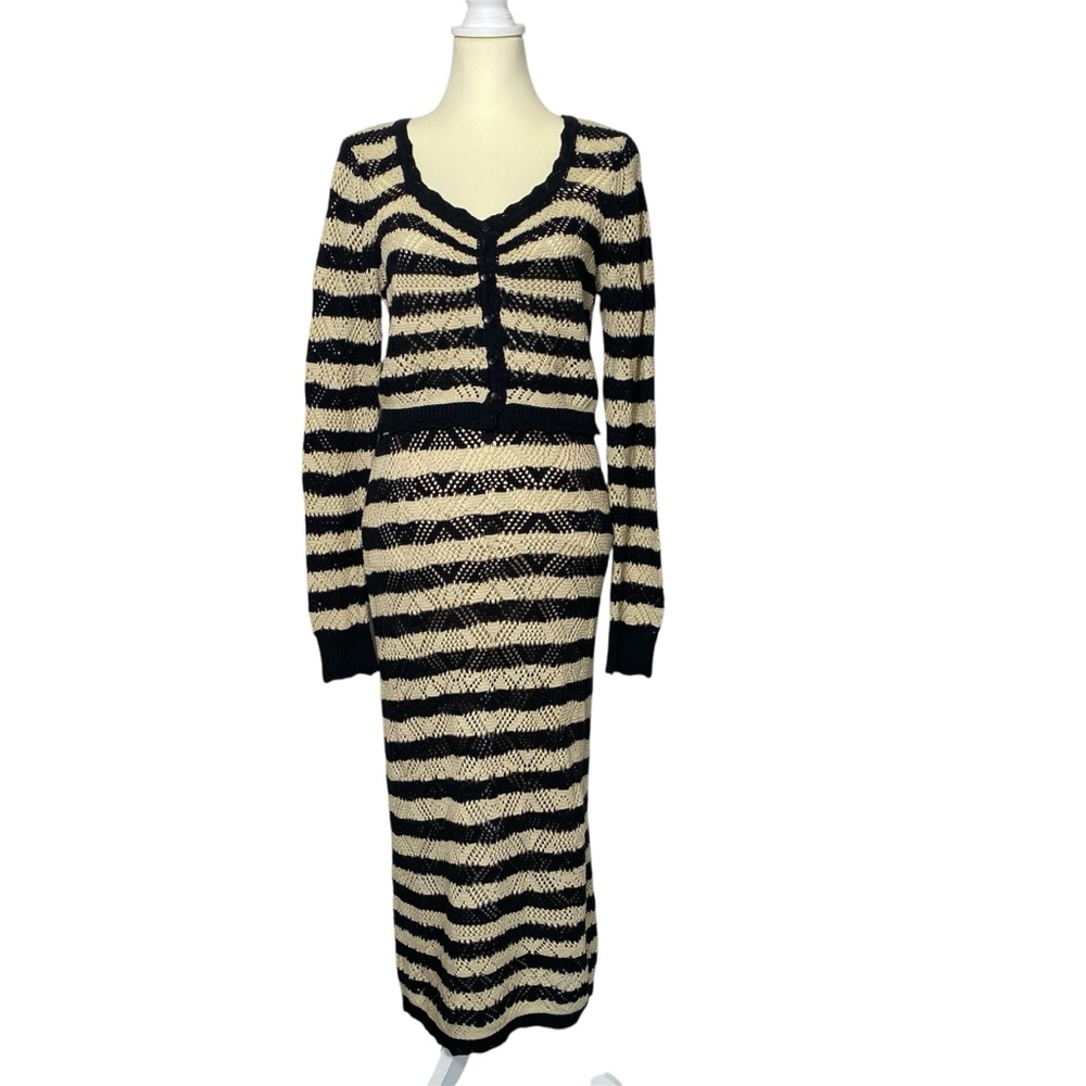 Striped Black and Cream Knit Skirt